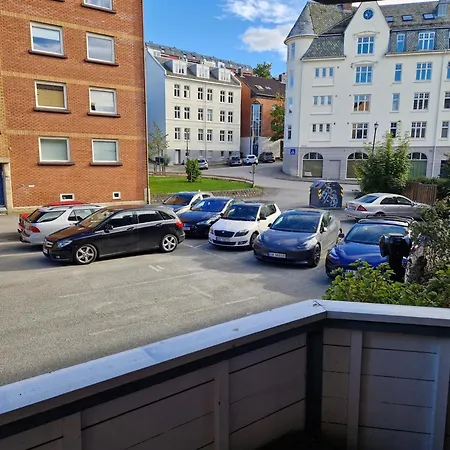 And Cosy In Trondheim, Free Parkingspot شقة